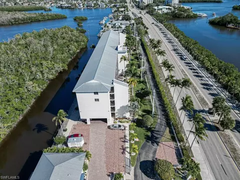 5220 Bonita Beach Rd #307, Bonita Springs, FL 34134