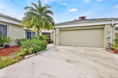 21713 Sungate Ct, Estero, FL 33928