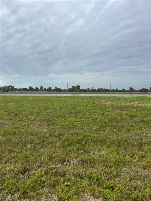27 Blue Hen Dr, Placida, FL 33946 photo 2
