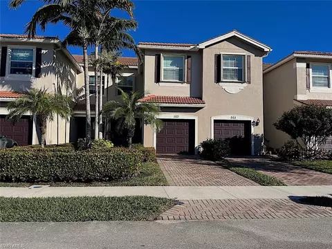 6526 Monterey Pt #103, Naples, FL 34105