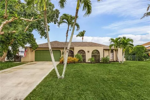 1423 SW 38th St, Cape Coral, FL 33914
