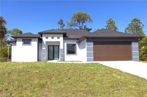 3502 14th St W, Lehigh Acres, FL 33971