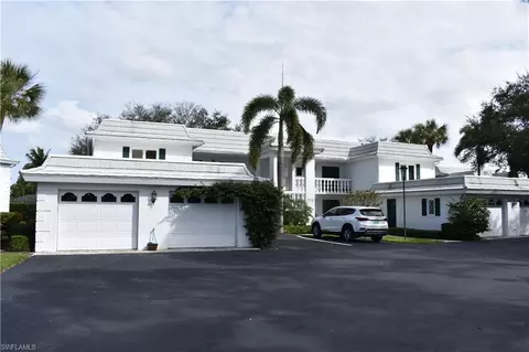 250 Palm River Blvd #B201, Naples, FL 34110