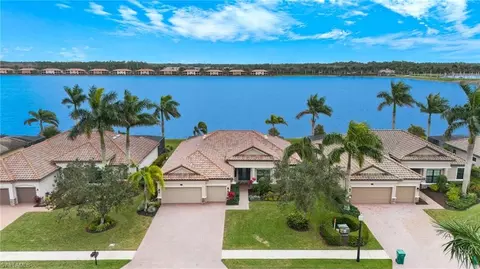 10070 Biscayne Bay Ln, Naples, FL 34120