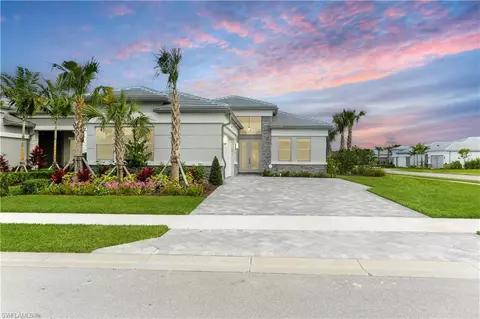 11868 Gardenia Ave, Naples, FL 34120