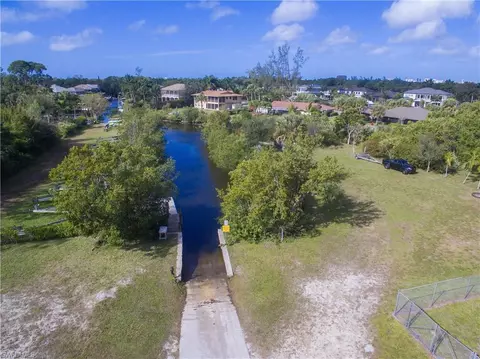 2760 Clipper Way, Naples, FL 34104 photo 33