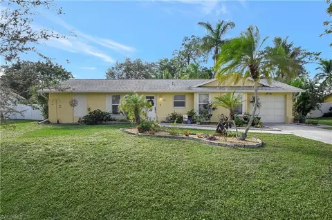 2760 Clipper Way, Naples, FL 34104