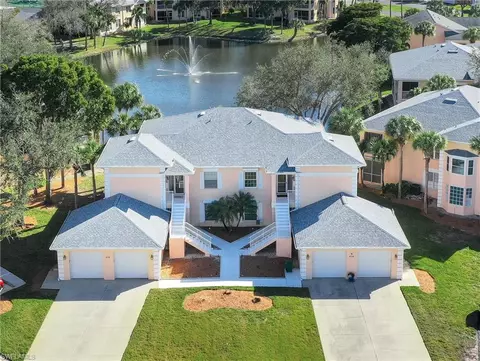 434 Wiggins Lake Ct #201, Naples, FL 34110