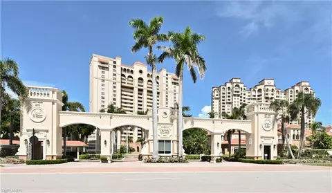 6585 Nicholas Blvd #1104, Naples, FL 34108