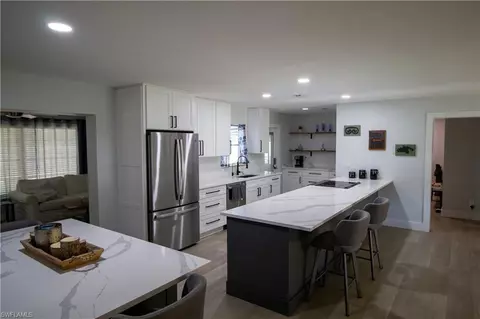 Kitchen - 1280 Morningside Dr, Naples, FL 34103 photo 3 of 4