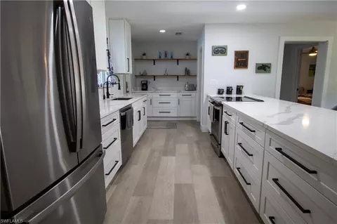 Kitchen - 1280 Morningside Dr, Naples, FL 34103 photo 2 of 4