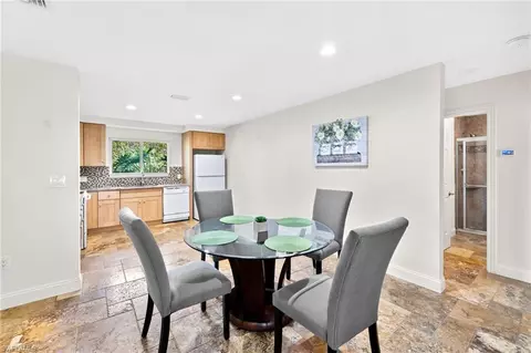 Dining - 3200 Binnacle Dr #I1, Naples, FL 34103 photo 1 of 4
