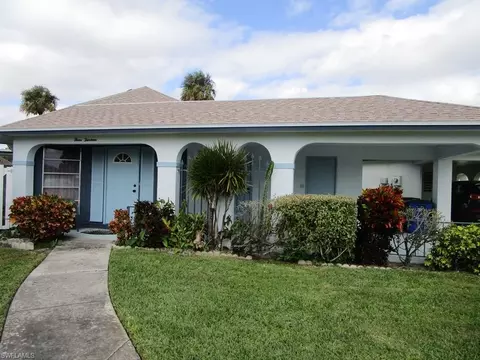 313 Dania St, Lehigh Acres, FL 33936