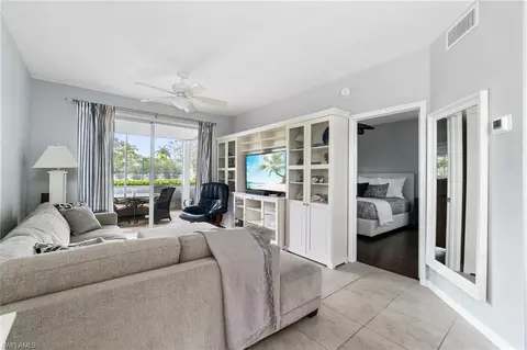 8161 Twelve Oaks Cir #511, Naples, FL 34113 photo 14