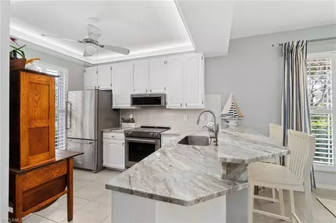8161 Twelve Oaks Cir #511, Naples, FL 34113 photo 10