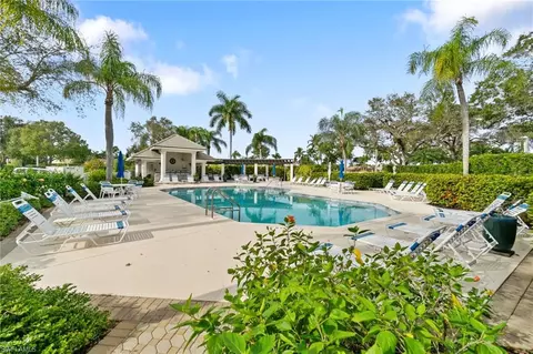 8161 Twelve Oaks Cir #511, Naples, FL 34113 photo 3