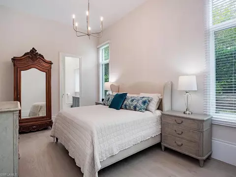 2004 Isla Vista Ln, Naples, FL 34105 photo 18