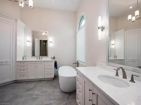 2004 Isla Vista Ln, Naples, FL 34105 photo 23