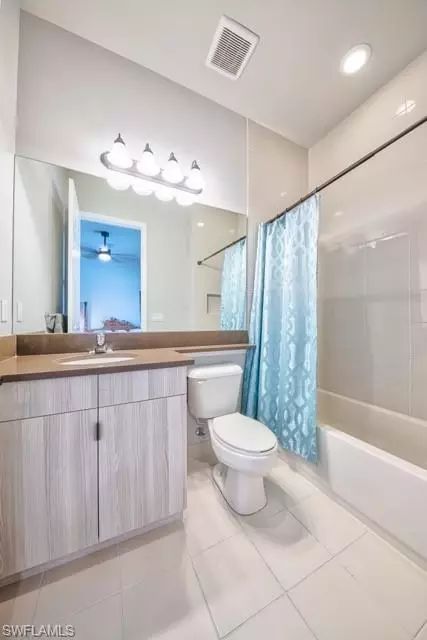 Bath - 4649 Azalea Dr, Naples, FL 34119 photo 5 of 5