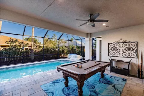 10882 Vanderbilt Dr, Naples, FL 34108 photo 27