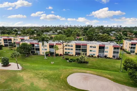 1085 Forest Lakes Dr #8302, Naples, FL 34105