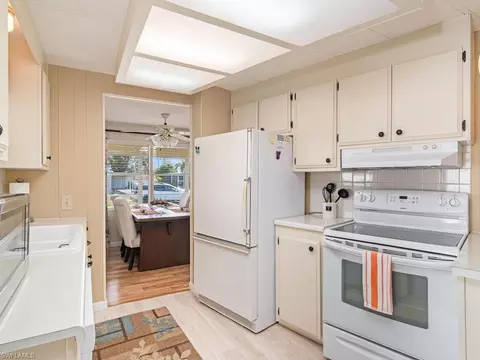 Kitchen - 137 Cape Sable Dr, Naples, FL 34104 photo 2 of 3