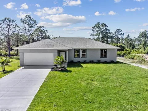 842 Sunrise Blvd, Lehigh Acres, FL 33974