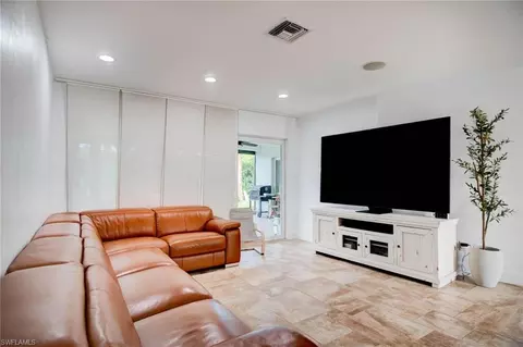 118 Debron Dr, Naples, FL 34112 photo 11
