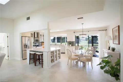 190 Round Key Cir, Naples, FL 34112 photo 8