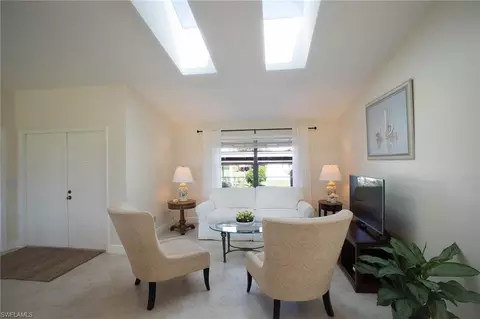 190 Round Key Cir, Naples, FL 34112 photo 15