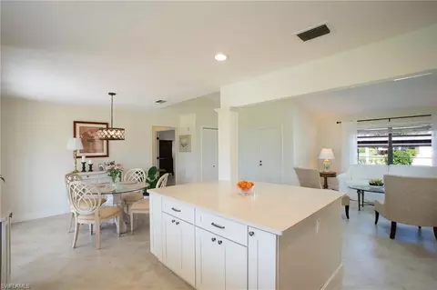 190 Round Key Cir, Naples, FL 34112 photo 12