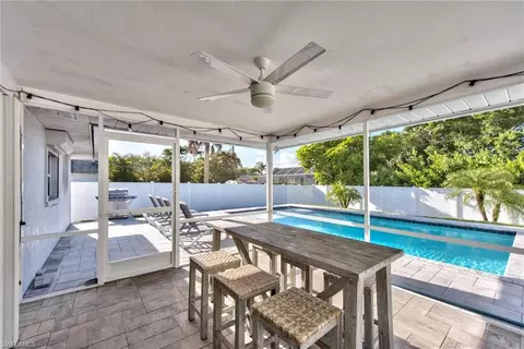 586 98th Ave N, Naples, FL 34108 photo 18