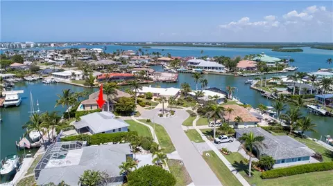 920 Heron Ct, Marco Island, FL 34145