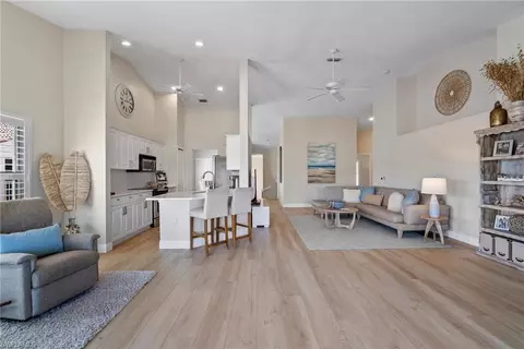5265 Birmingham Dr #202, Naples, FL 34110
