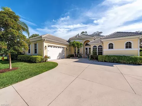 6642 Nature Preserve Ct, Naples, FL 34109