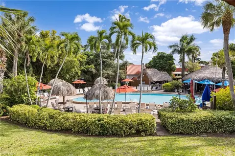 2555 Tamiami Trail Trl #222, Naples, FL 34103
