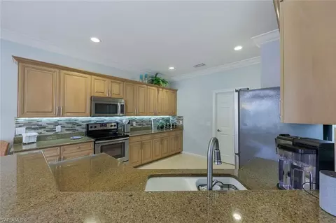 16165 Parque Ln, Naples, FL 34110 photo 11