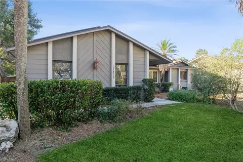 27800 Matheson Ave, Bonita Springs, FL 34135