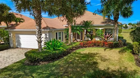 15274 Sea Star Ln, Bonita Springs, FL 34135