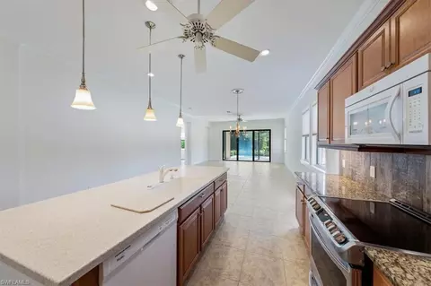 1330 Manado Dr, Naples, FL 34113 photo 9