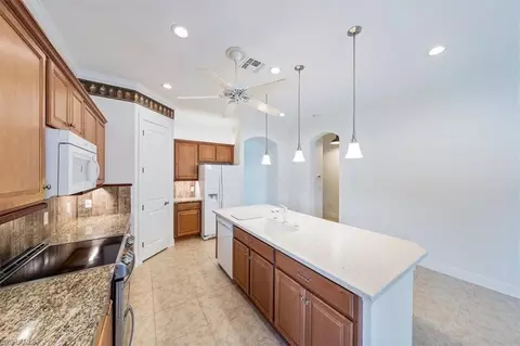 1330 Manado Dr, Naples, FL 34113 photo 12