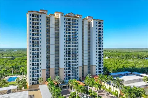 1065 Borghese Ln #906, Naples, FL 34114