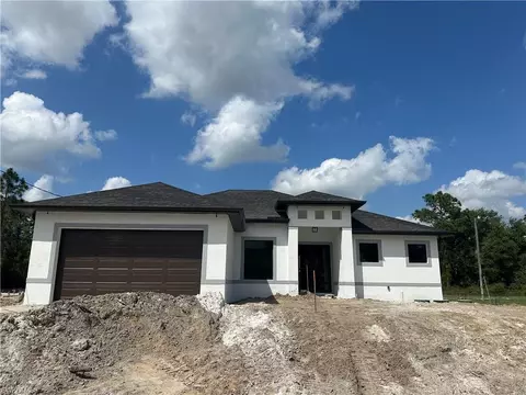 2502 50th St W, Lehigh Acres, FL 33971