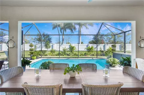 3460 Pilot Cir, Naples, FL 34120