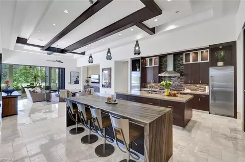 Kitchen - 4431 Wayside Dr, Naples, FL 34119 photo 4 of 4