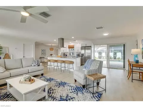 227 SE 44th Ter, Cape Coral, FL 33904
