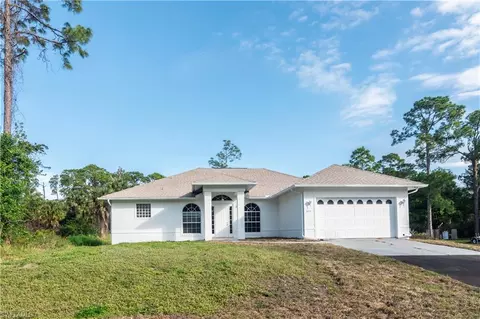 2695 14th Ave NE, Naples, FL 34120
