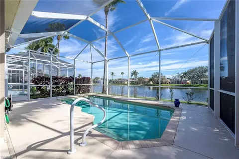 8656 Ibis Cove Cir, Naples, FL 34119