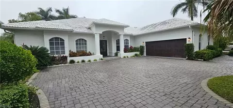9849 Rocky Bank Dr, Naples, FL 34109