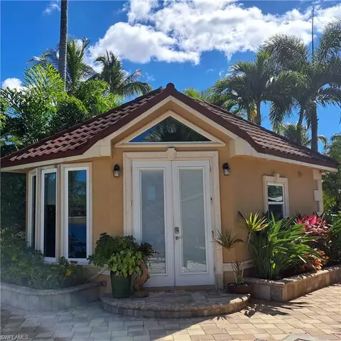 4473 Southern Breeze Dr, Naples, FL 34114